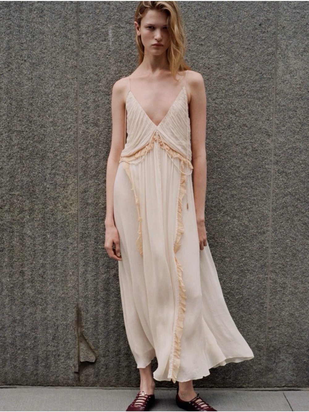 Zara Ivory/Cream Maxi Dress – Size L, new without tags